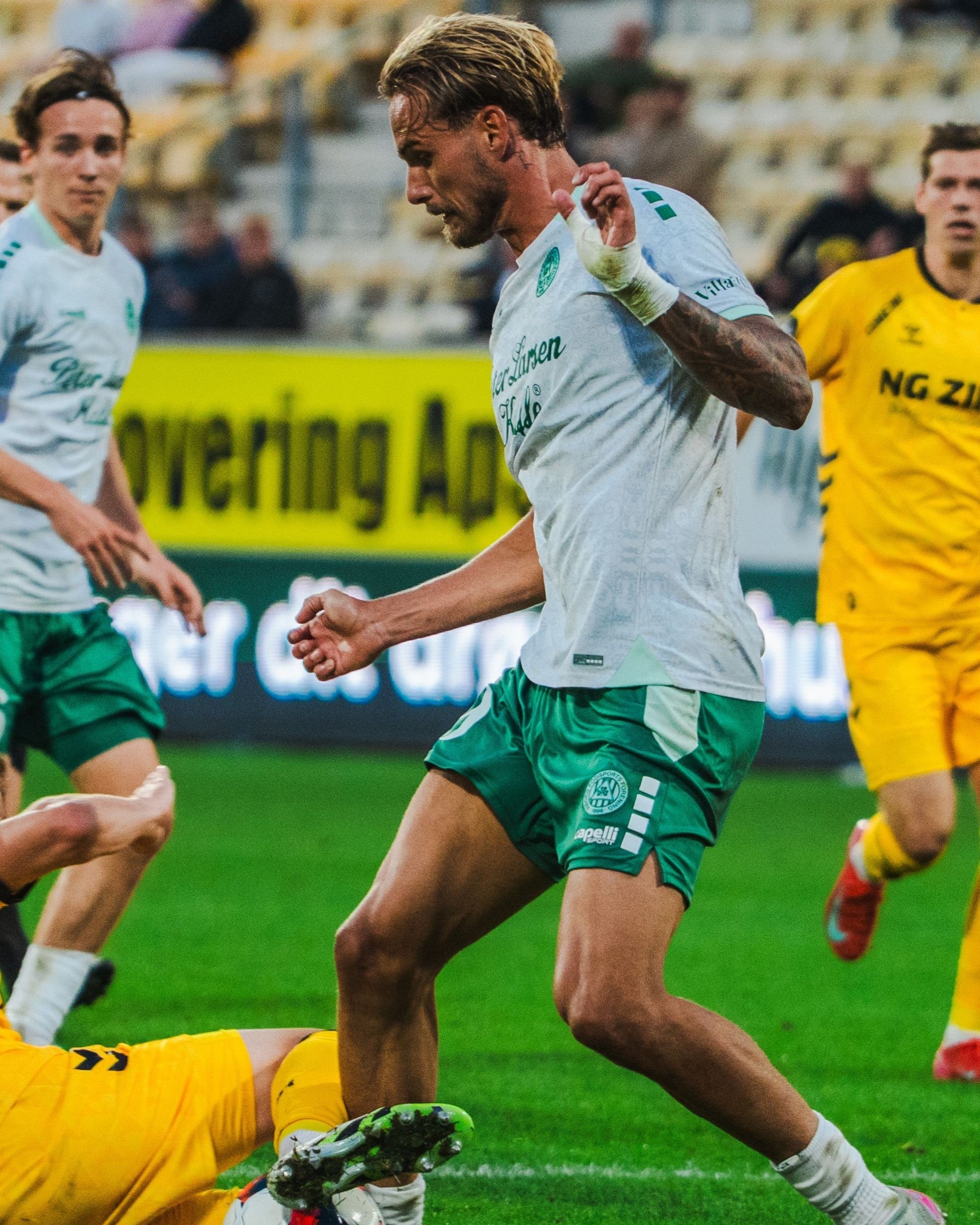 VFF Udebanetrøje Tim Freriks - Matchworn